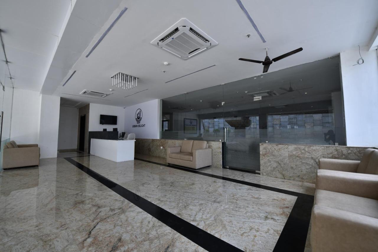 Hotel Urban Delight Managed By Cannychoice Vijayawāda Екстериор снимка