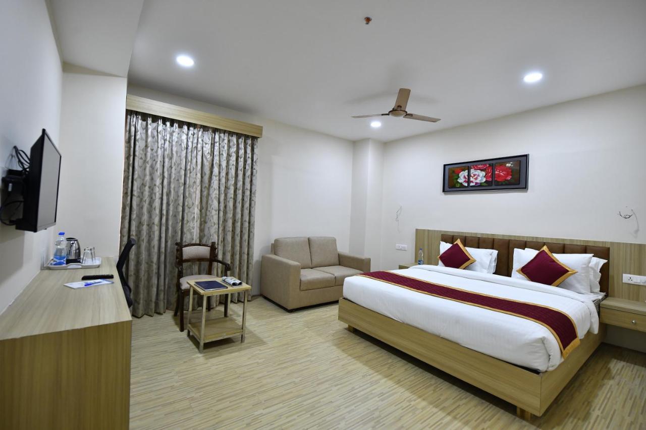 Hotel Urban Delight Managed By Cannychoice Vijayawāda Екстериор снимка